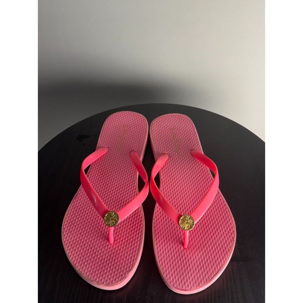 Lilly Pulitzer Pool Flip Flops Hot Pink Gold Medallion Women’s 11